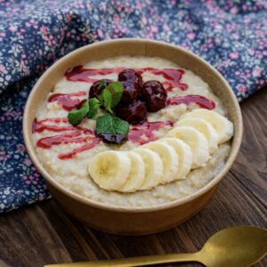 Вівсянка на мигдальному молоці